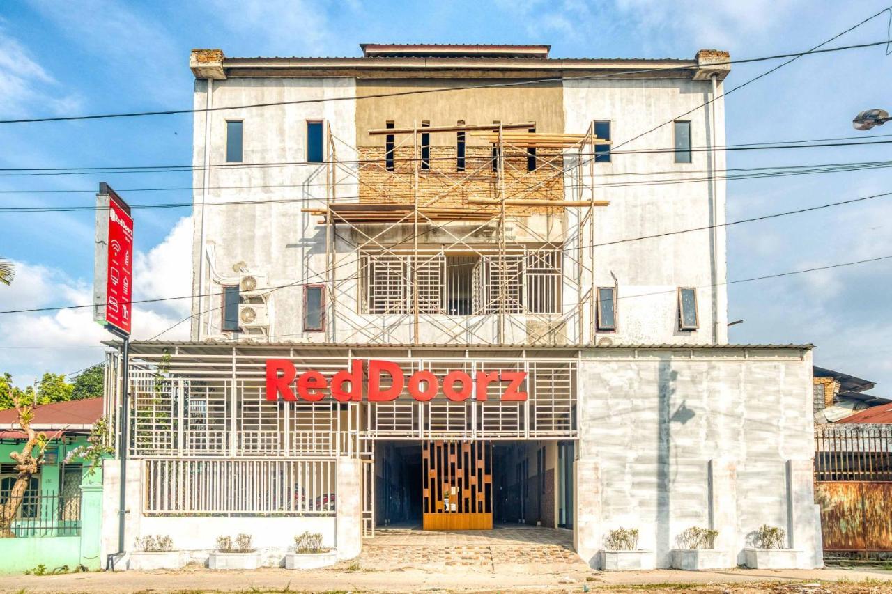 Reddoorz @ Jalan Kapten Muslim Μεντάν Εξωτερικό φωτογραφία